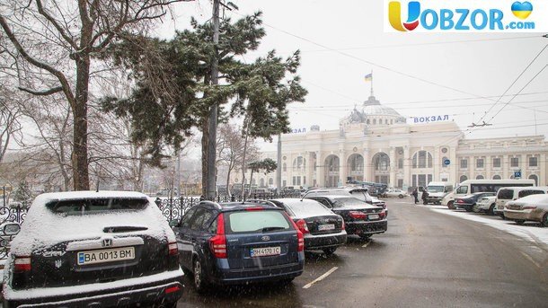 Негода в Одесі: місто накрило мокрим снігом