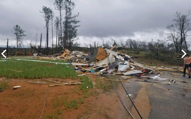 Торнадо в Алабамі